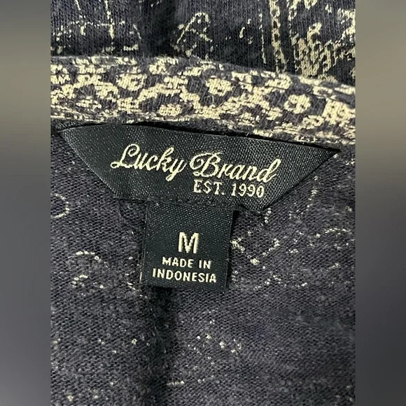 Ladies, lucky brand long sleeve top - Picture 5 of 5